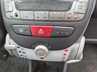 Toyota Aygo 1.0 12v picture 8