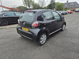 skadebil auto Toyota Aygo 1.0 12v 2011/11