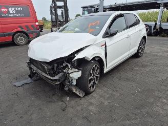 Volkswagen Polo 2.0 GTi picture 3