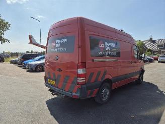 krockskadad bil bedrijf Mercedes Sprinter 310 CDi 2012/1