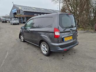 Ford Transit Courier Van 1.5 EcoBlue picture 2