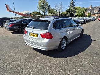 Vrakbiler auto BMW 3-serie 316 d Touring 2011/4