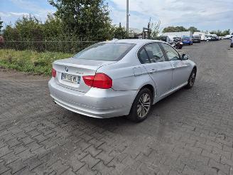 Uttjänta bilar auto BMW 3-serie 318d 2010/1