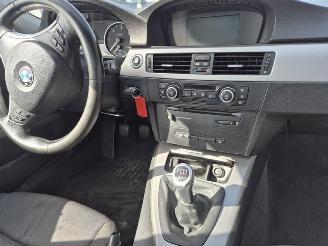 BMW 3-serie 318d Touring picture 9