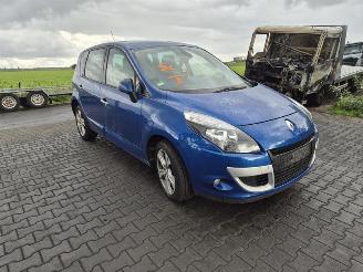 Renault Scenic 2.0 16v picture 4