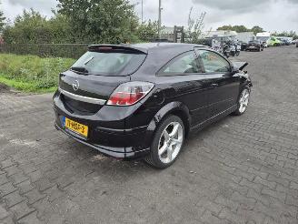 Uttjänta bilar auto Opel Astra 1.8 GTC 2009/3