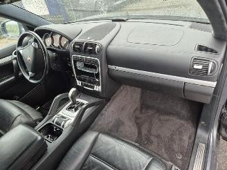 Porsche Cayenne 4.5 V8 picture 5