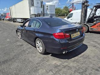 BMW 5-serie 520d picture 2