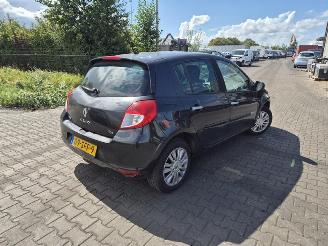 Auto da rottamare Renault Clio 1.2 Tce 2011/9
