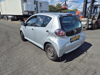 Toyota Aygo 1.0 12v picture 2