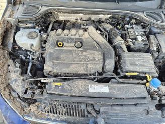 Volkswagen Golf 1.5e TSi picture 8