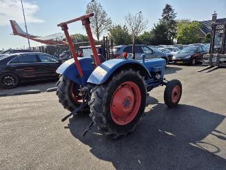 skadebil machine Ford  Super Dexta 1996/1