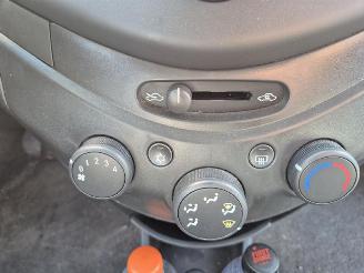 Chevrolet Spark 1.0 picture 6