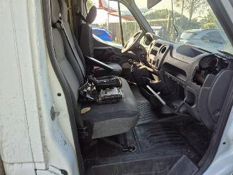 Renault Master 2.3 dCi picture 14