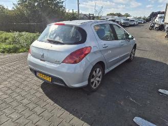disassembly passenger cars Peugeot 308 1.6 Vti 2008/8