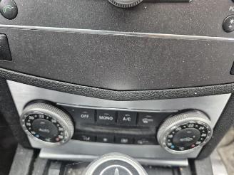 Mercedes C-klasse C 200K picture 6