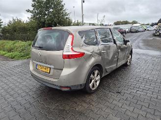 Salvage car Renault Grand-scenic 1.4 TCe 2011/11