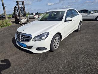 Mercedes E-klasse 200 CDi picture 3