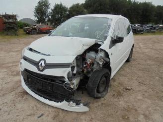 dañado remolque Renault Twingo Twingo II (CN), Hatchback 3-drs, 2007 / 2014 1.2 16V 2014/1