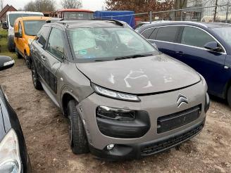 Coche siniestrado Citroën C4 cactus C4 Cactus (0B/0P), Hatchback 5-drs, 2014 1.2 PureTech 82 12V 2017/2