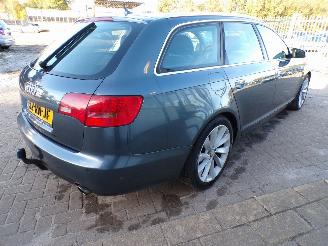 Audi  3.2 FSI V6 quattro picture 4