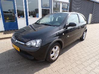 skadebil auto Opel Corsa -C  1.2-16v  Njoy 2003/5