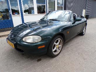 Voiture accidenté Mazda MX-5 1.6 i 1999/10