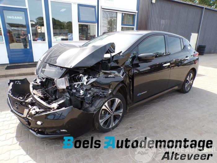 Nissan Leaf Leaf (ZE1), Hatchback, 2017 39/40kWh