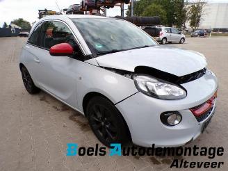 Opel Adam Adam, Hatchback 3-drs, 2012 / 2019 1.2 16V picture 2