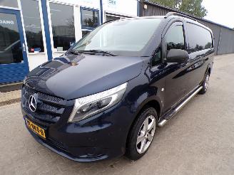 krockskadad bil bedrijf Mercedes Vito 114 CDI Extra Lang 2016/1