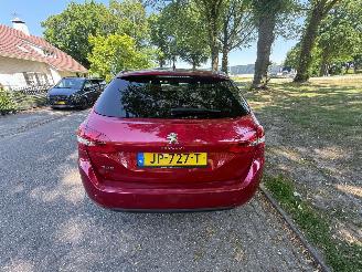 Peugeot 308 81 kW (110 PK)  1199 cc. picture 4