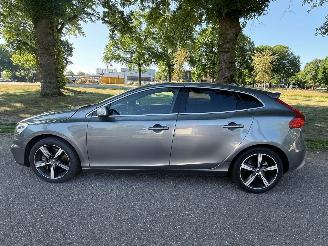 Volvo V-40 112 kW (152 PK)  1498 cc. picture 2