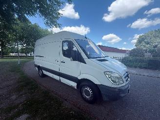Mercedes Sprinter 95 kW (129 PK) en een cilinderinhoud van 2143 cc. picture 7