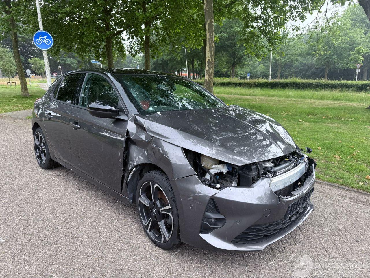 Opel Corsa 96 kW (131 PK)  1199 cc. ULTIMATE