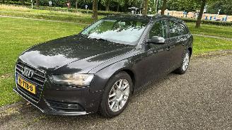 Unfallwagen Audi A4 Avant 125 kW (170 PK)  1798 cc. 2012/4