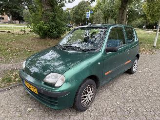 Unfallwagen Fiat Seicento  2001/1