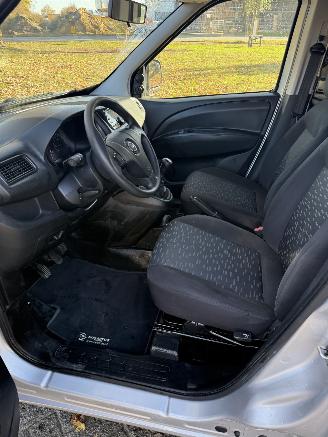 Opel Combo VAN picture 9