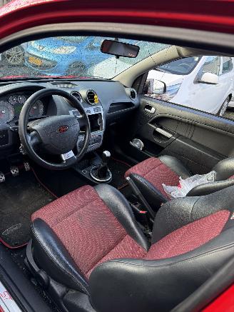 Ford Fiesta  picture 21