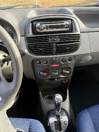 Fiat Punto  picture 13