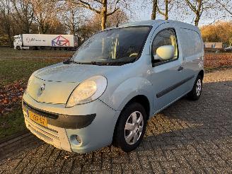 krockskadad bil auto Renault Kangoo  2009/1