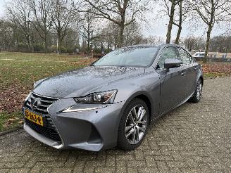 krockskadad bil auto Lexus IS 300 h 2017/1