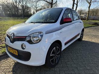 krockskadad bil auto Renault Twingo  2015/1