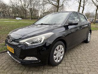 Voiture accidenté Hyundai I-20  2015/1