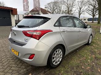 Hyundai I-30  picture 5