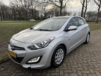 uszkodzony samochody osobowe Hyundai I-30  2014/1