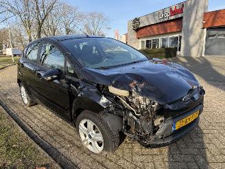 Ford Fiesta  picture 7