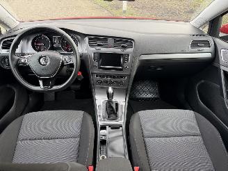 Volkswagen Golf  picture 9