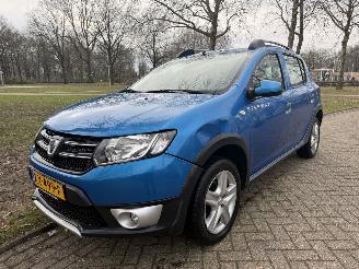 skadebil auto Dacia Sandero  2013/1