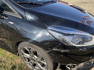 Ford Fiesta  picture 10