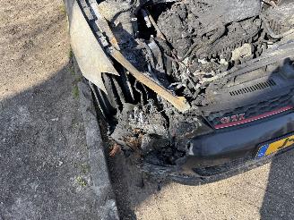 Volkswagen Golf  picture 11